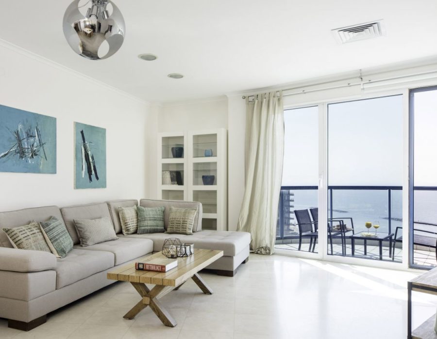 Luxurious beachfront 2BR apartment22